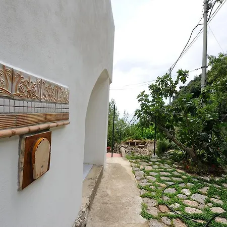 Tenuta Mamma Carmela Amalfi